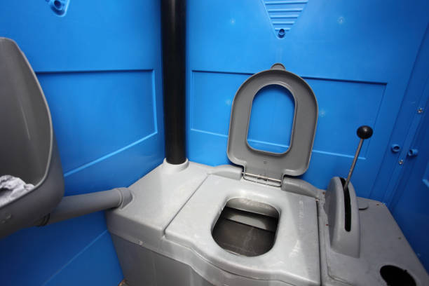 Best Standard Portable Toilet Rental  in De Pue, IL